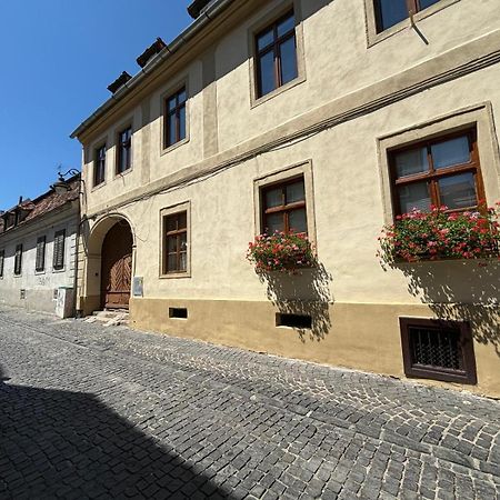 Lucasi Apartament Sibiu Ngoại thất bức ảnh