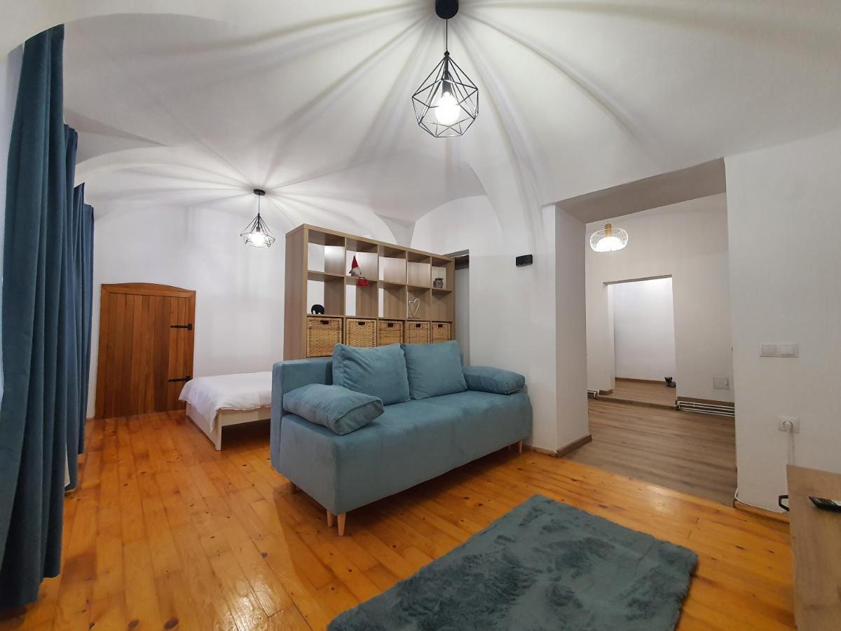 Lucasi Apartament Sibiu Ngoại thất bức ảnh